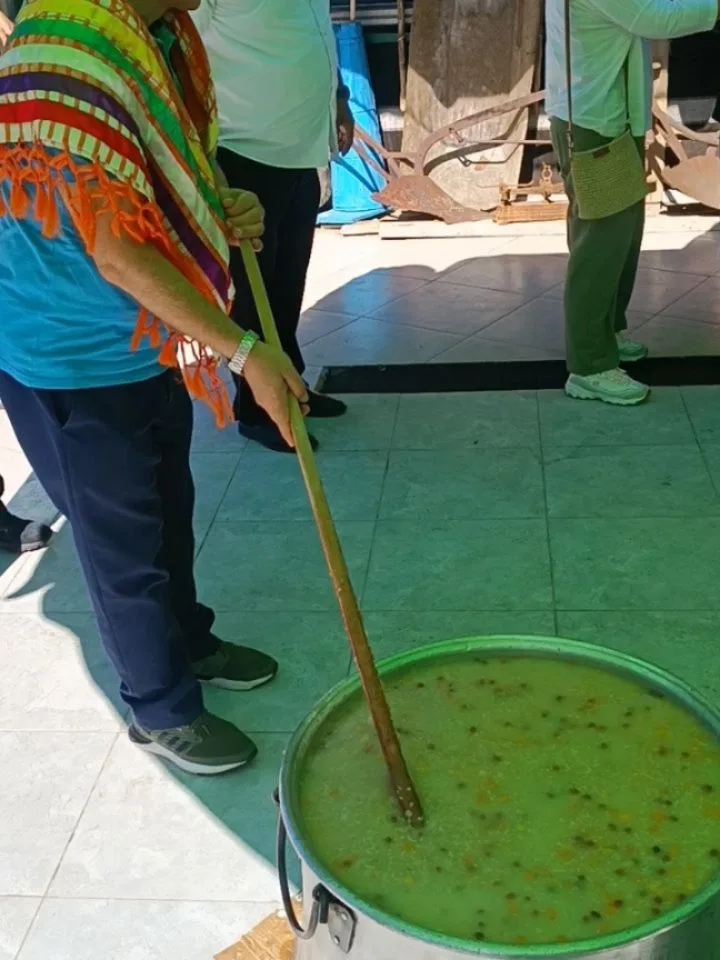 Dostlarımız ve akrabalarımızın katılımıyla 25. kahvaltı ve aşure hayrı etkinliğimizi yaptı…
