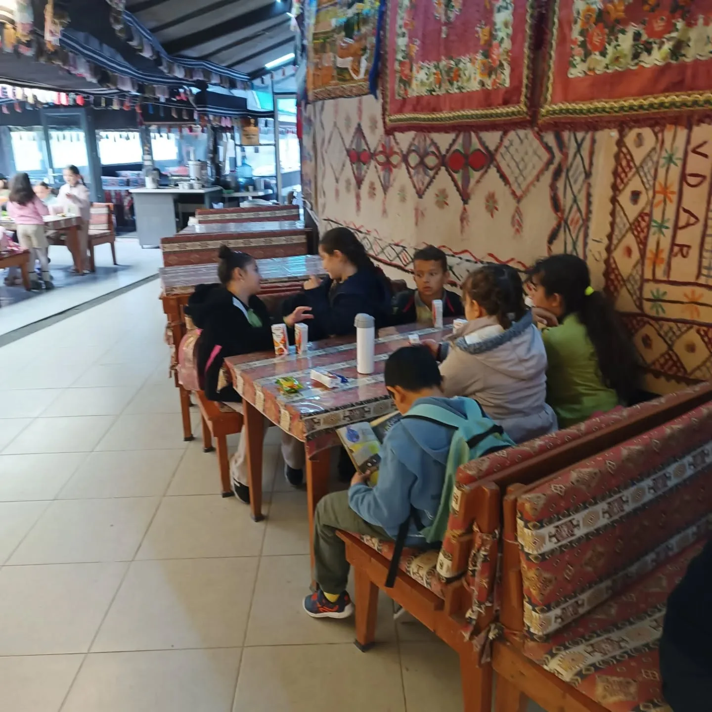 Bugün Oba müzemizi Bornova Ömer Seyfettin ilköğretim okulu 3.sınıf öğrencileri ve öğretmen…