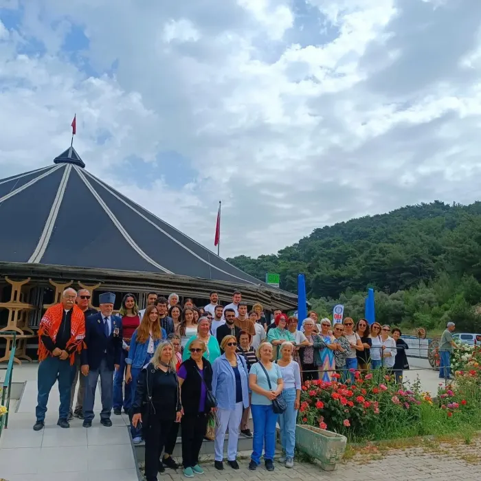 Atatürkçü Düşünce Derneği , Bornova şubesi OBA müzemizin konukları idi.Göstermiş oldukları…
