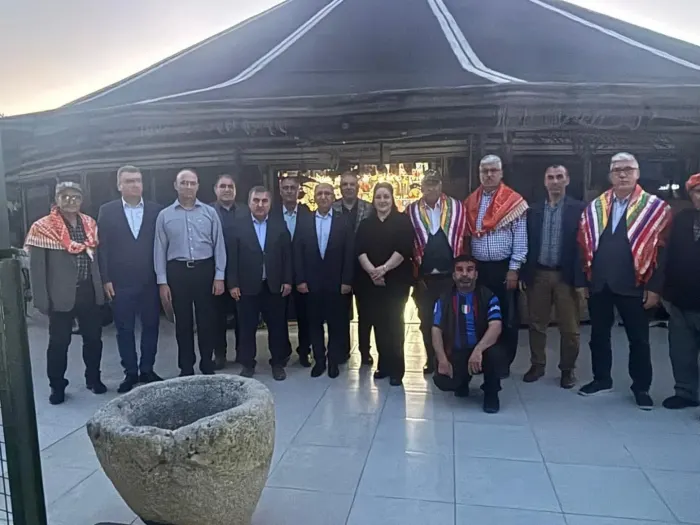 Ege Ordusu Komutanı Orgeneral İrfan Özsert, Bornova Topçu Tugay Komutanı Tuğgeneral Ömer Ş…