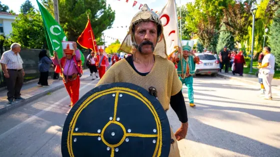 Korkuteli'nde Yörük Kültürü Canlandı: Temsili Göç Yürüyüşü