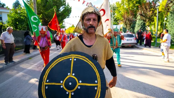 Korkuteli'nde Yörük Kültürü Canlandı: Temsili Göç Yürüyüşü